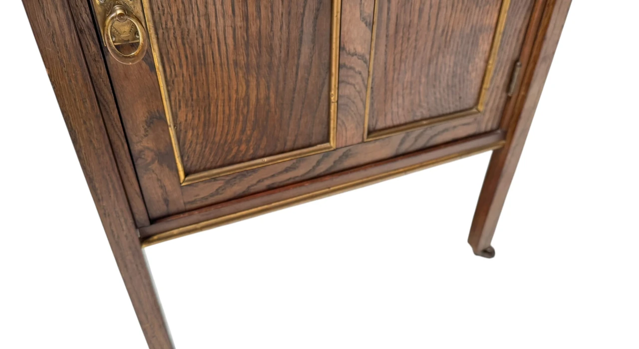 Arts & Crafts Art Nouveau Magazine Stand by Meubelmagazijn Rembrandt Amsterdam